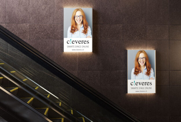 Digital Signage Escalator Internetshop cleveres.ch